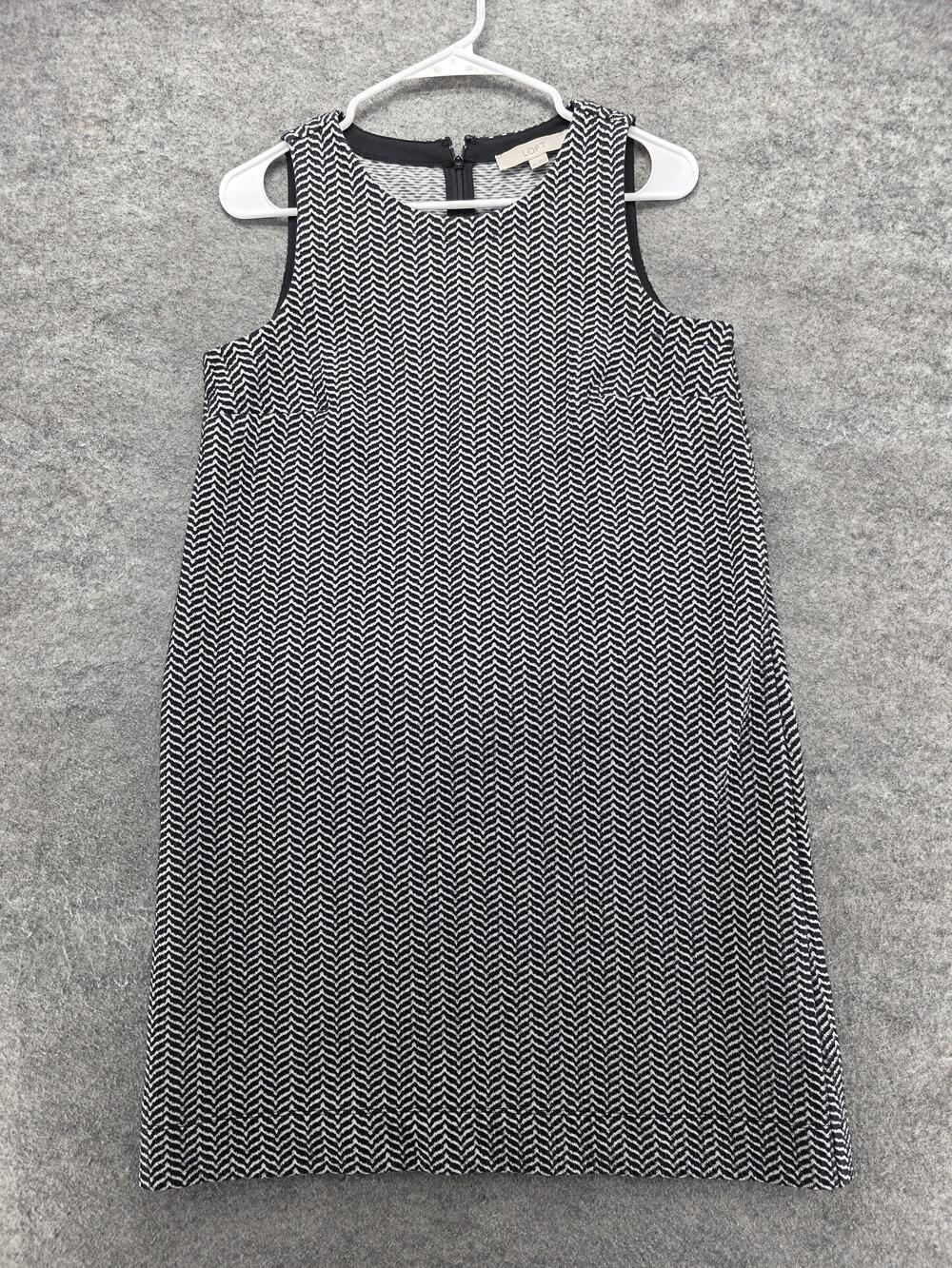 LOFT Dress Womens Medium Black White Chevron Knit Sleeveless Shift Casual